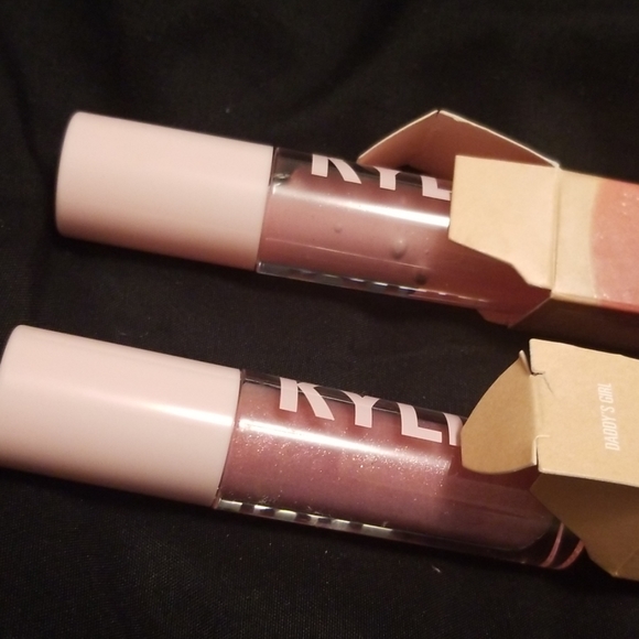 Kylie Highoss - Picture 3 of 4